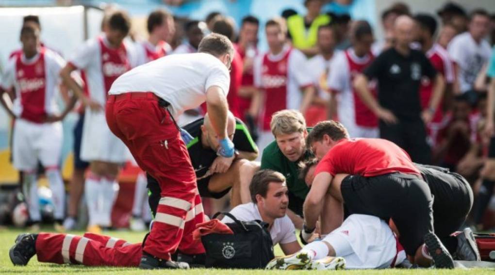 Los angustiosos momentos que vivieron los médicos del Ajax cuando se desplomó Abdelhak Nouri.