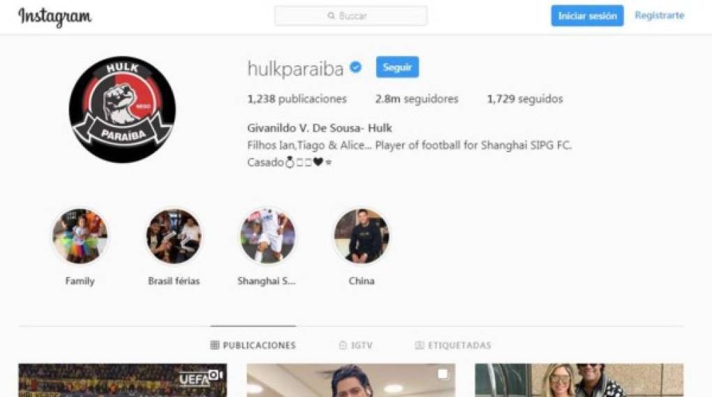 La noticia de su boda ha sido una sorpresa para miles de usuarios, que a través de una de las redes sociales de Hulk se enteraron que él y Camila decidieron dar un paso más a su relación, organizando una boda íntima.