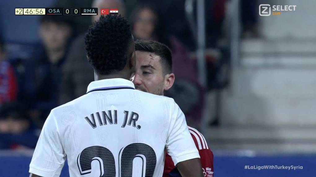 Vinicius tuvo una pelea esta vez con el centrocampista español <b>Moi Gómez en el duelo donde Real Madrid venció 2-0 al Osasuna.</b>