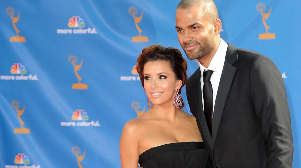 Eva Longoria y Tony Parker. En 2010, tres años después de casarse con el basquetbolista Tony Parker, la actriz de ‘Desperate Housewives’ solicitó el divorcio. Su separación estuvo marcada por el escándalo debido a que los tabloides filtraron presuntos mensajes de textos de otra mujer en el celular de Parker.