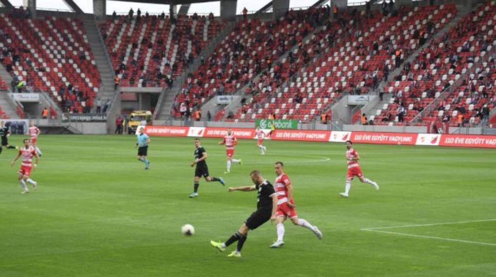 Los partidos de primera división y la Copa Húngara ya se habían reanudado el pasado sábado, pero a puerta cerrada.