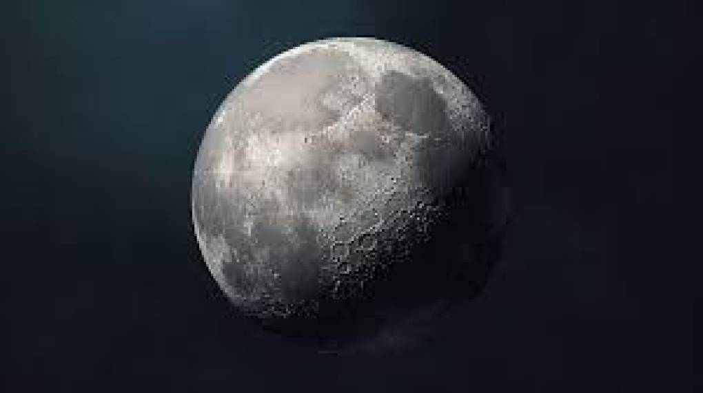 Un estudio anterior había sugerido esta edad, pero el estudio de hoy determinó la edad exacta del cristal lunar gracias a un método analítico llamado tomografía de sonda atómica.