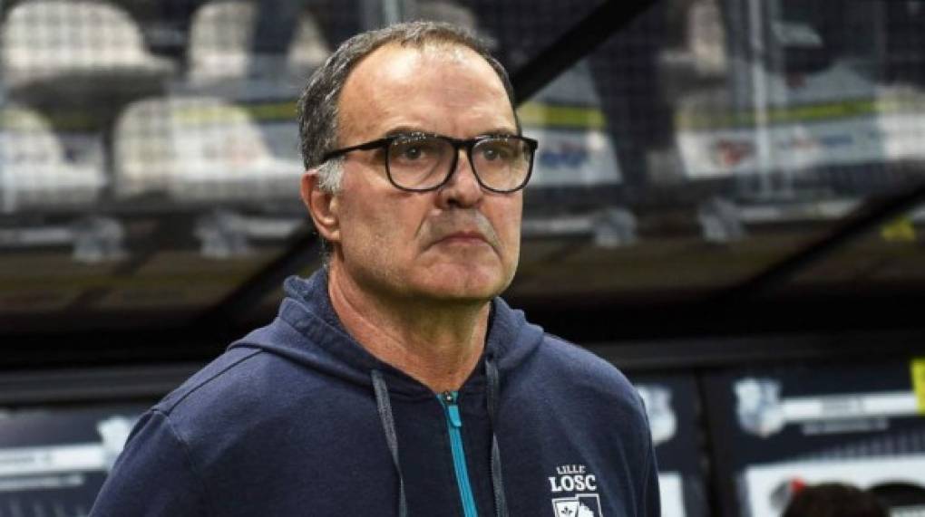 El Leeds United, de la Championship inglesa, ya ha cerrado el fichaje de Marcelo Bielsa como nuevo entrenador y lo hará oficial en las próximas horas después de que haya llegado el permiso de trabajo del entrenador argentino. Foto Twitter