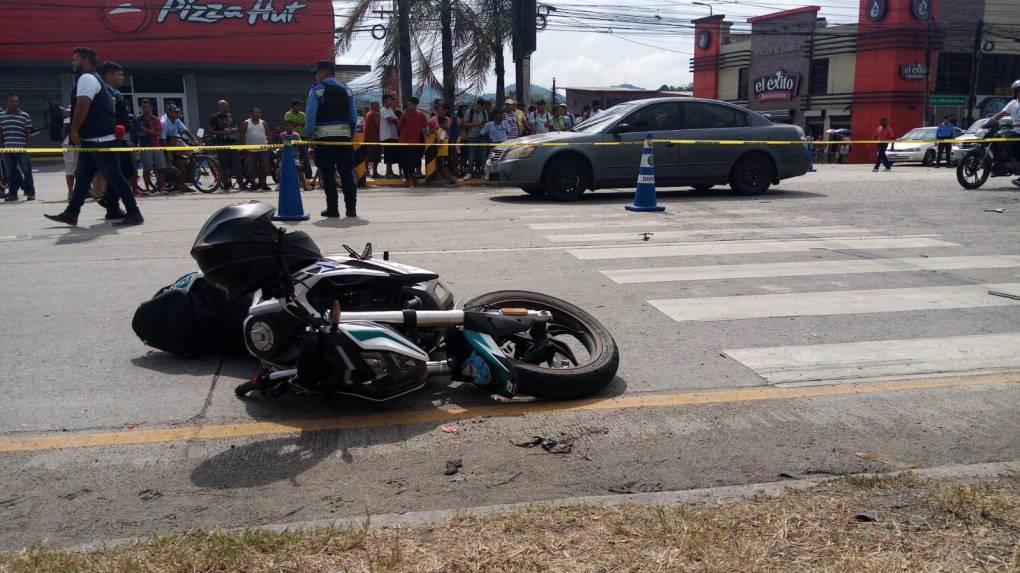 Una de las motocicleta que conducías las víctimas. 