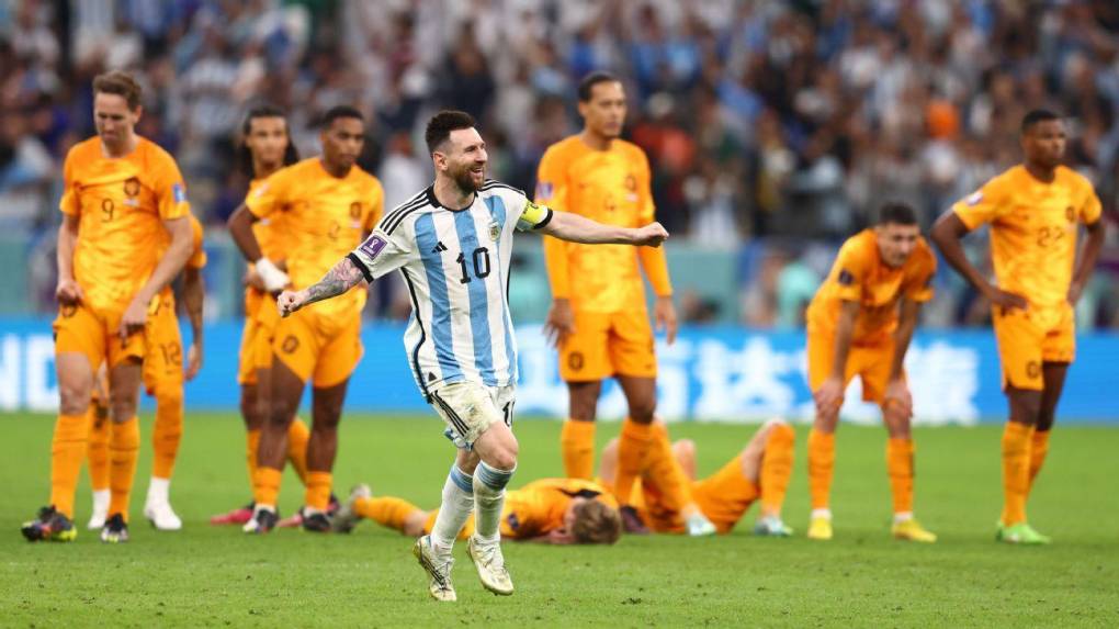 Lionel Messi salió corriendo a celebrar la clasificación a semifinales del Mundial de Qatar 2022.