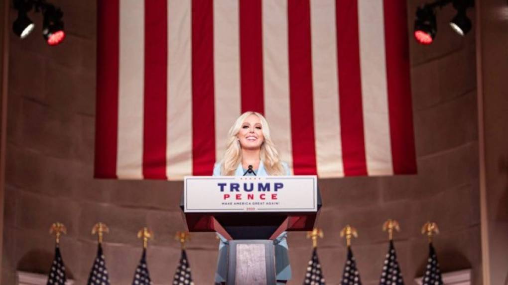 Tiffany Trump, la hija rebelde del magnate, también se ha unido a la campaña presidencial.