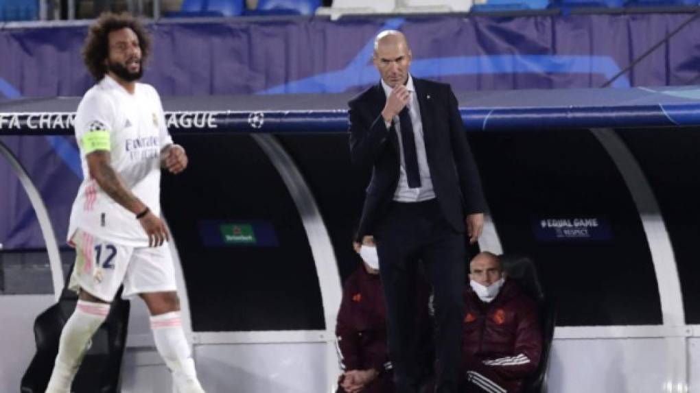 El entrenador francés se la juega ante el máximo rival en una de las semanas más complicadas del Real Madrid de los últimos meses.