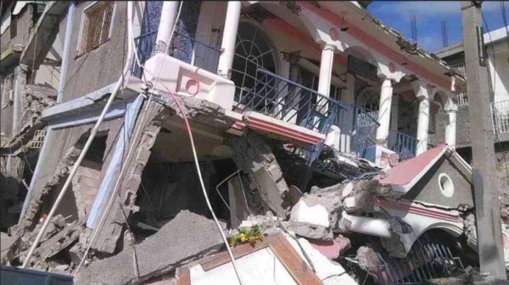 El terremoto de este sábado se produce poco más de un mes después de que el presidente Jovenel Moise fuera asesinado en su casa por un comando armado.