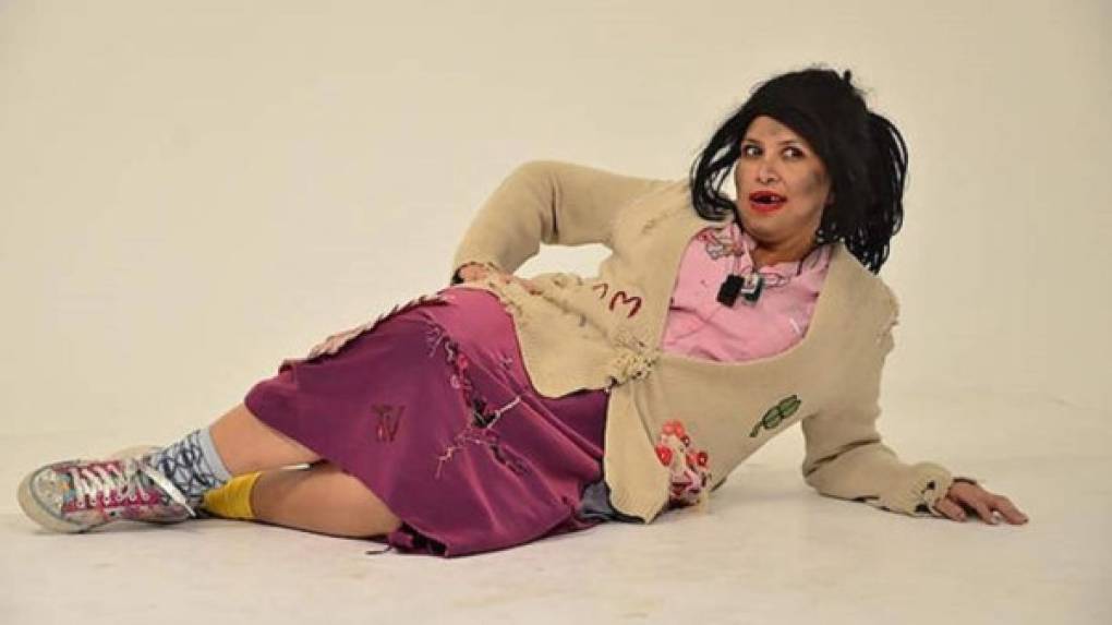 La comediante se hizo famosa al interpretar a 'La Chupitos', una mujer borracha. Su papel se convirtió en uno de los personajes favoritos entre los seguidores de Televisa.