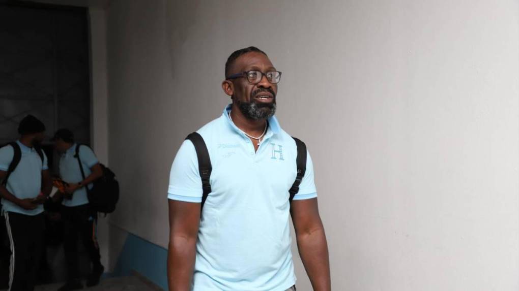 Rambo y su despedida: Leyendas, Pibe Valderrama presente y famosos