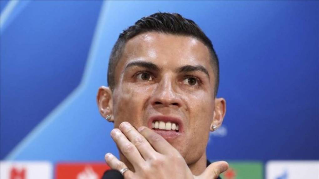 Cristiano Ronaldo ha decidido invertir recientemente en una empresa de trasplantes capilares en Madrid, España.<br/>