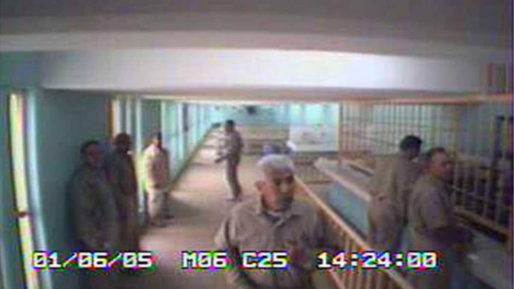 Fotogramas extraídos de un video cortesía de la Policía Federal Preventiva (PFP), con fecha del 6 de enero de enero de 2005, donde se observa a Rafael Caro Quintero.