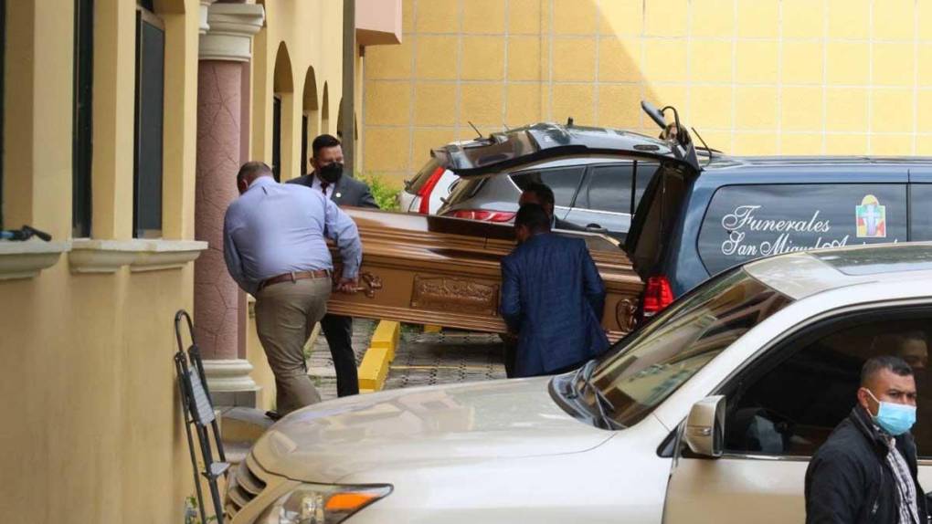 El cuerpo de Said Omar Lobo Bonilla está siendo velado en la funeraria San Miguel Arcángel de la capital.