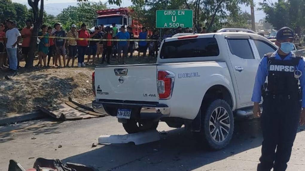 Impactantes imágenes del accidente de rastra con cinco carros que dejó dos muertos en Choloma