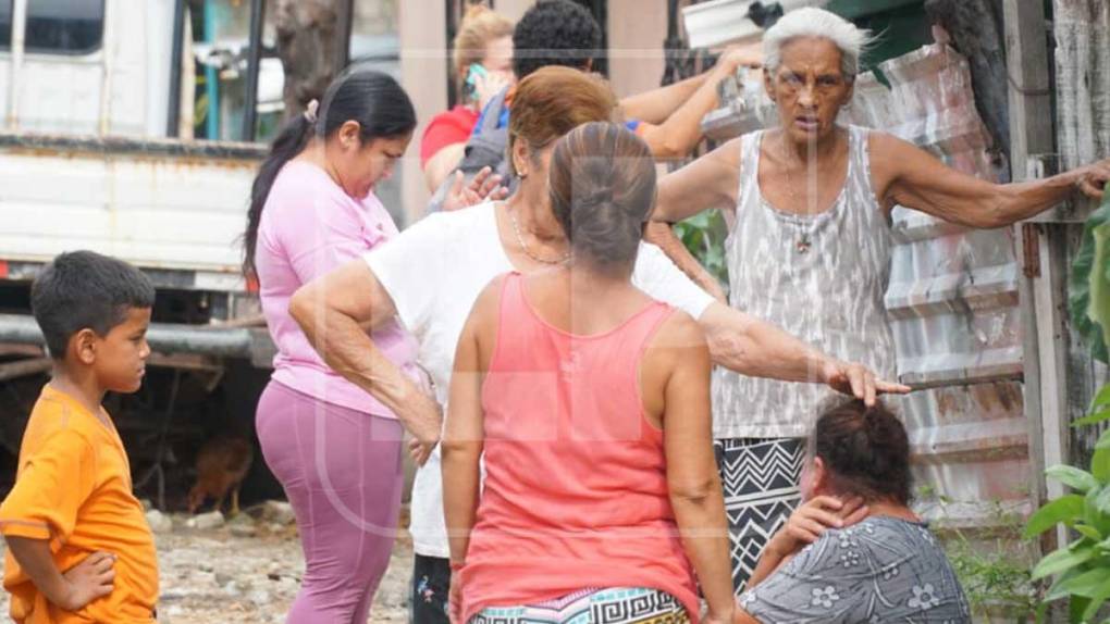 Sicarios con chalecos antibalas en una camioneta mataron a dos hombres en taller de San Pedro Sula