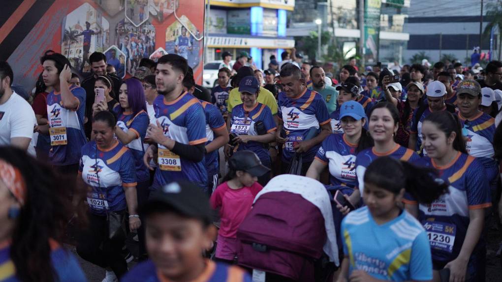 La 47 edición de la Maratón de Diario LA PRENSA es un éxito y este domingo 18 de junio dio inicio desde las 5 de la mañana en San Pedro Sula.