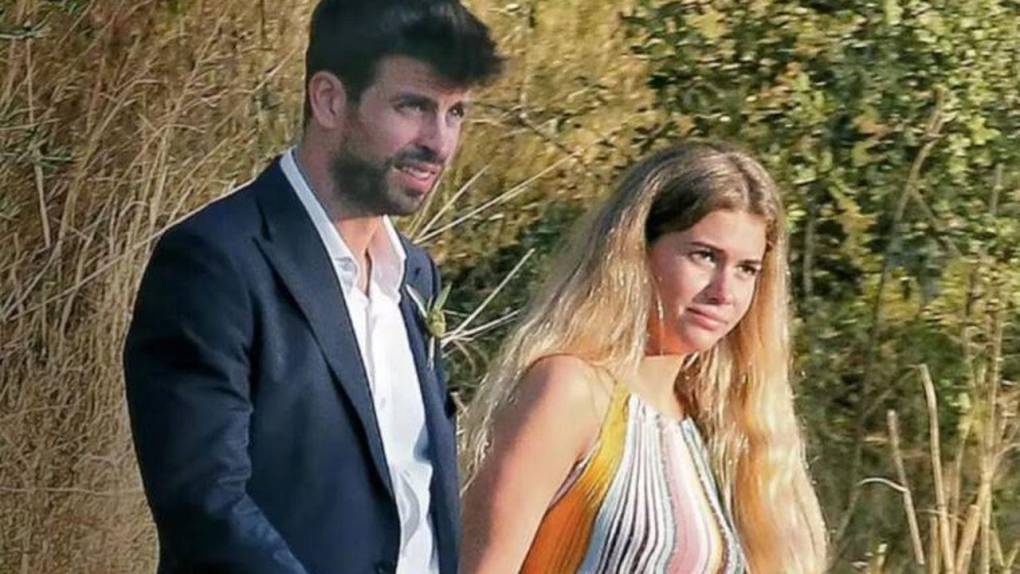 Gerard Piqué le habría sido infiel a Clara Chía. y muchos afirman que la joven tiene cierto parecido con su actual pareja.