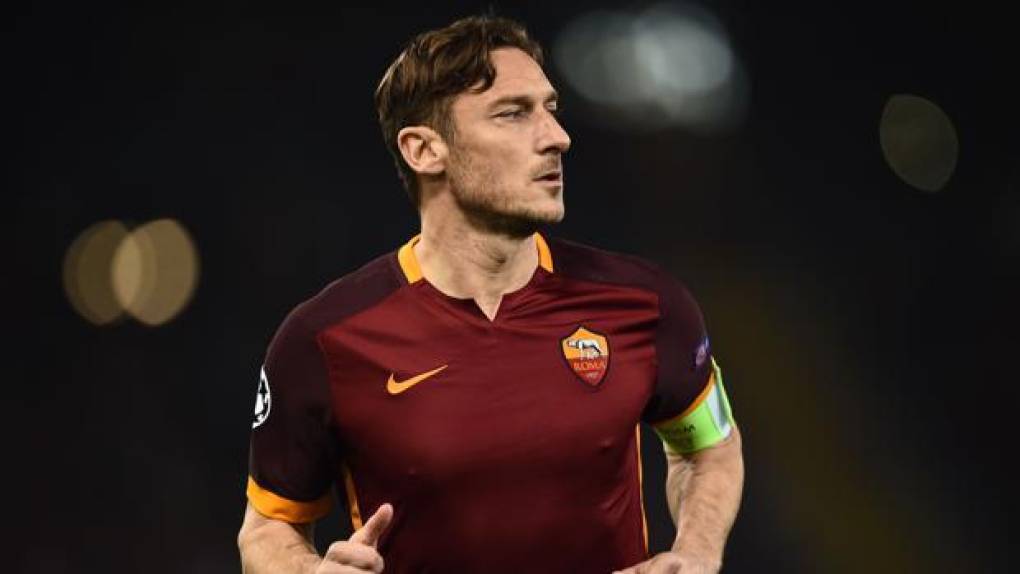 14. Totti: El futbolista y leyenda de la Roma es otro de los grandes cracks que no pudieron ganar el Balón de Oro.