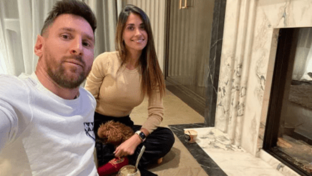 Leo Messi y su familia viven en una casa de dos pisos y 300 m2