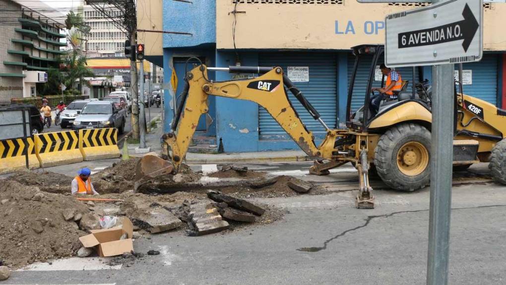 Se forma agujero en la primera calle de San Pedro Sula y estará cerrada por 13 días