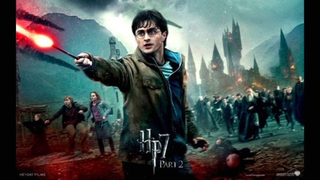 11. 'Harry Potter y las reliquias de la muerte, parte II' (Harry Potter and the Deathly Hallows: Part II).<br/><br/>La última aventura de Harry Potter logró ingresar 1.341,7 millones de dólares, superando así de forma muy holgada los 974,8 de la primera entrega, la más taquillera de la saga hasta entonces.