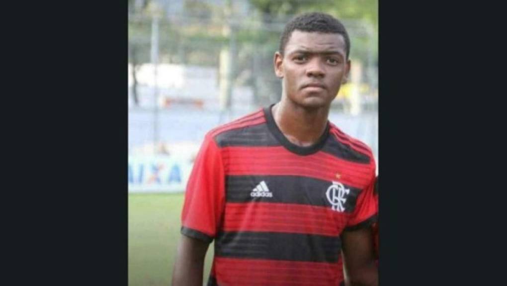Pablo Henriquez - Defensa de 14 años, era primo del defensa del Vasco da Gama, Werley. Llevaba en Flamengo desde agosto de 2018. Antes pasó por la academia del Atlético Mineiro y estuvo un tiempo en la academia del Inter de Milán en Brasil.