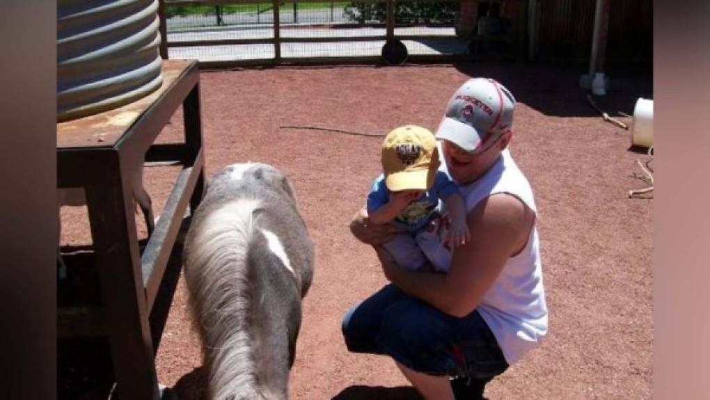 Según los familiares de la pareja, Nelson había estado haciendo planes futuros para su familia.<br/><br/>Su primo, Ben Runyon, le dijo a Cleveland 19 que sabía 'que estaban tratando de salir de este vecindario y mudarse a otro lugar y que solo quería mantenerse ocupado con los niños y estar fuera de problemas. Eran una familia típica. Mantuvieron ocupados a los tres niños', afirmó.