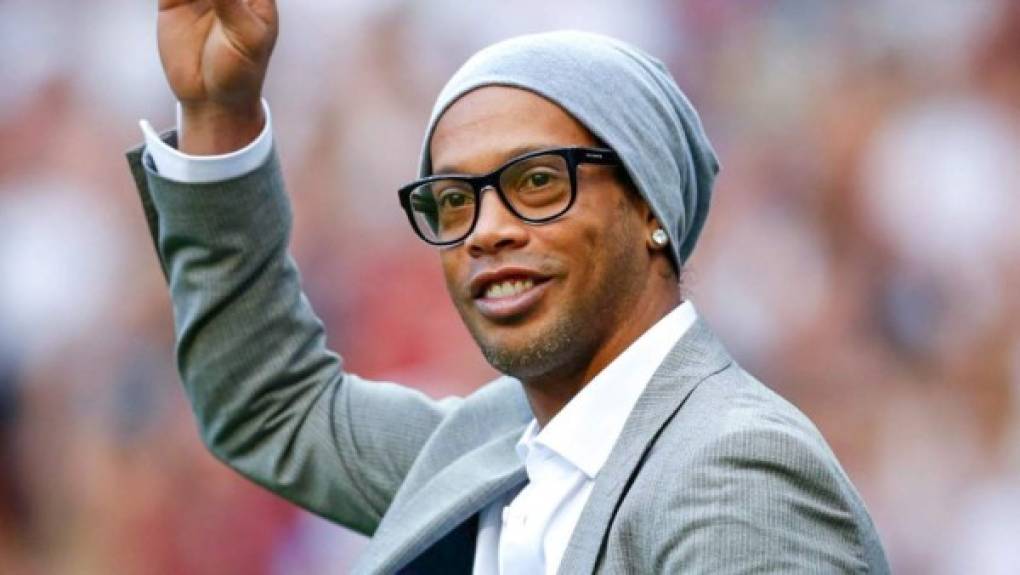 Ronaldinho también visitará El Salvador en agosto,