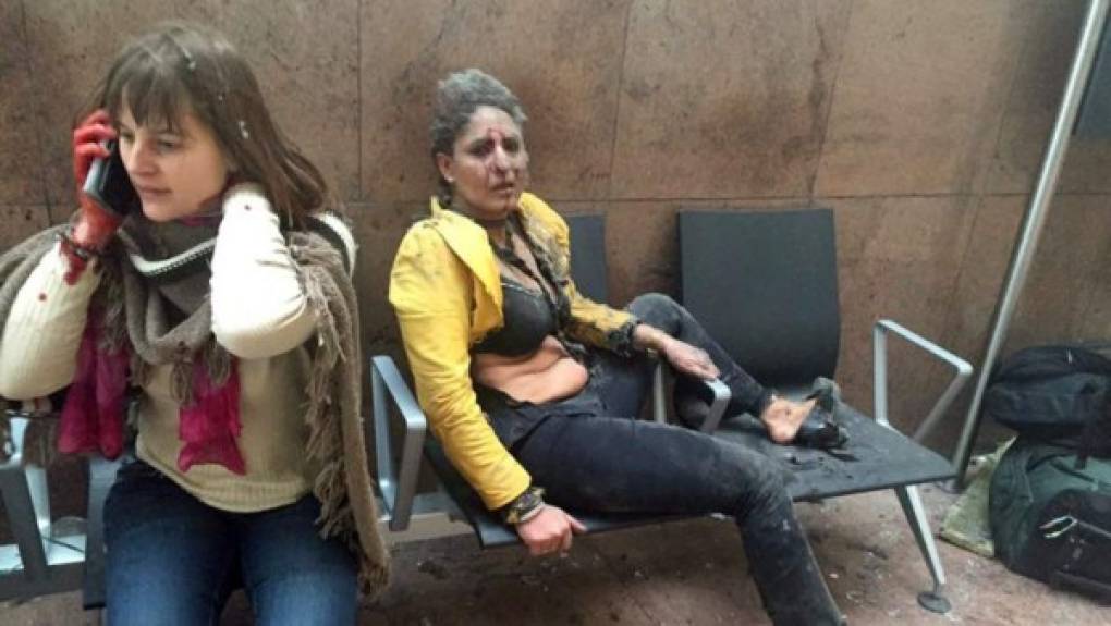 22 de marzo de 2016, Bruselas, Bélgica<br/>Terroristas atacaron en el Aeropuerto Internacional de Bruselas y en el metro, dejando 35 muertos y más de 300 heridos. Tres de los terroristas se incluyen entre los muertos.