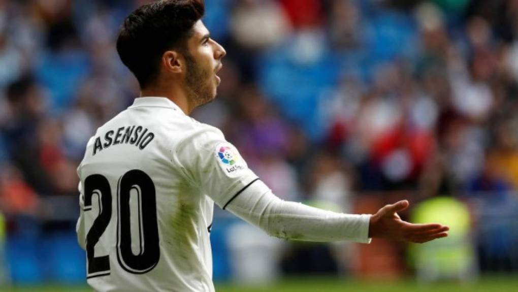 Marco Asensio (6): intentó aportar velocidad en los últimos minutos de partido cuando su entrada volvió a instalar en campo rival al Real Madrid para acabar buscando el tanto del triunfo. Le faltó tiempo para brillar.