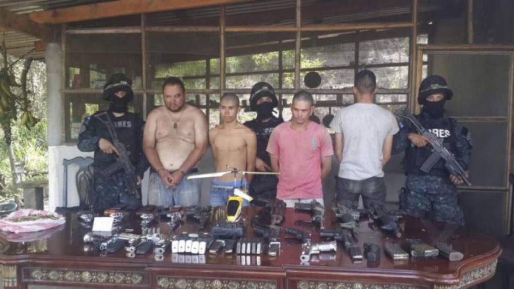 En la búsqueda de Arita Lara, a inicios de octubre en Copán se decomisó armamento y hubo varios detenidos. <br/>