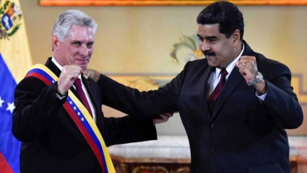 Cuba, al mando de Miguel Díaz-Canel, es uno de los países que más apoya al Gobierno de Maduro. El presidente cubano participó en la juramentación de la reelección de Nicolás Maduro.