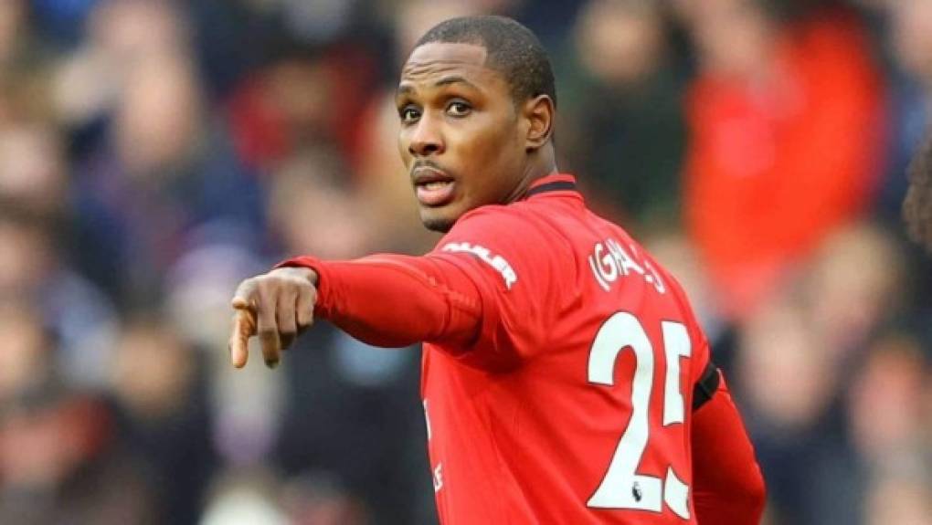 El Manchester United ha conseguido extender la cesión de Odion Ighalo, jugador propiedad del Shanghai Shenua, hasta el mes de enero de 2021, según ha anunciado Sky Sports. El contrato de cesión expiraba el próximo 30 de junio y el United llevaba varias semanas trabando para ampliar la duración.<br/>