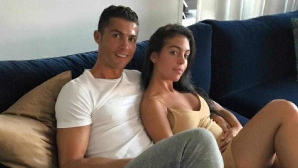 Cristiano Ronaldo y Georgina Rodríguez, la historia de amor que nació en una tienda de Gucci.