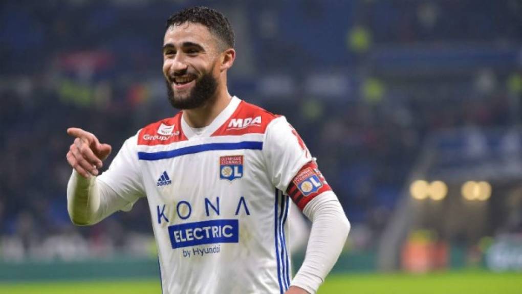 Nabil Fekir: Según RMC Sport, el Nápoles busca el fichaje del centrocampista francés que destaca en el Lyon de Francia.<br/>