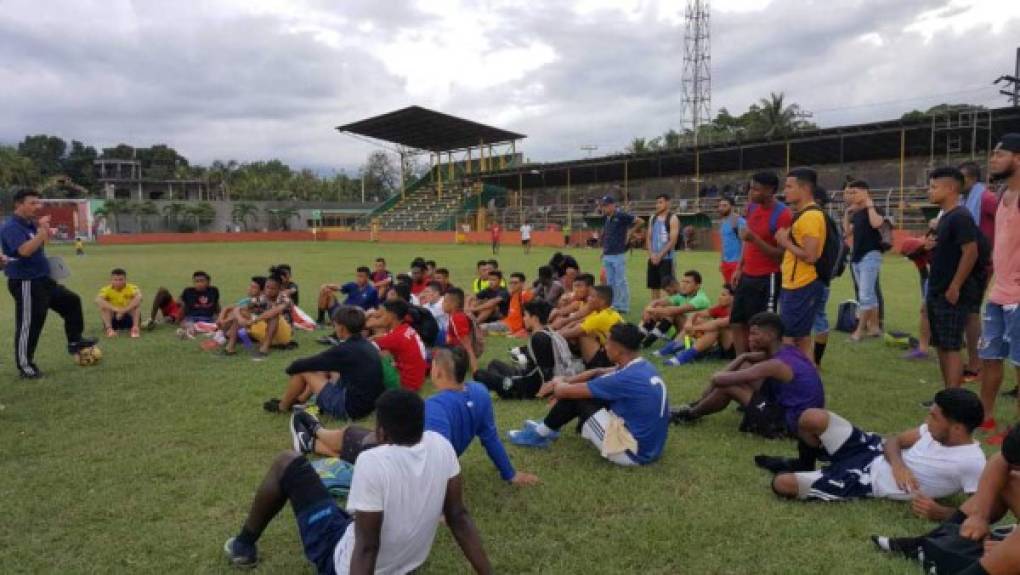 El Honduras Progreso bajo el mando de Mauro Reyes sigue en pretemporada y abrió las puertas para que algunos jovénes tengan la oportunidad de poder jugar con el club en la Liga Nacional.