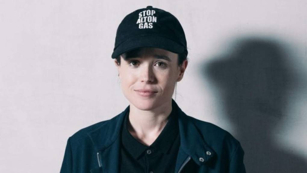 'Hola, amigos. Quiero compartir con ustedes que soy trans (...) y que mi nombre es Elliot', dijo el intérprete antes conocido como Ellen Page en sus cuentas de Facebook, Instagram y Twitter.