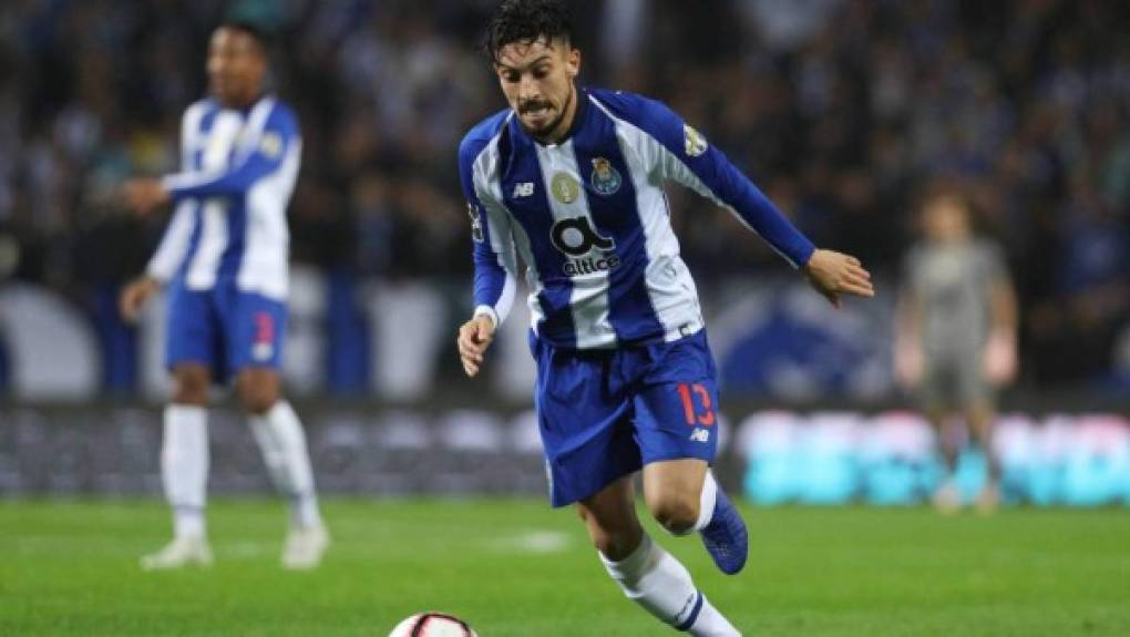 Alex Telles: El PSG de Francia tiene en la mira al lateral brasileño que milita en el FC Porto de Portugal.