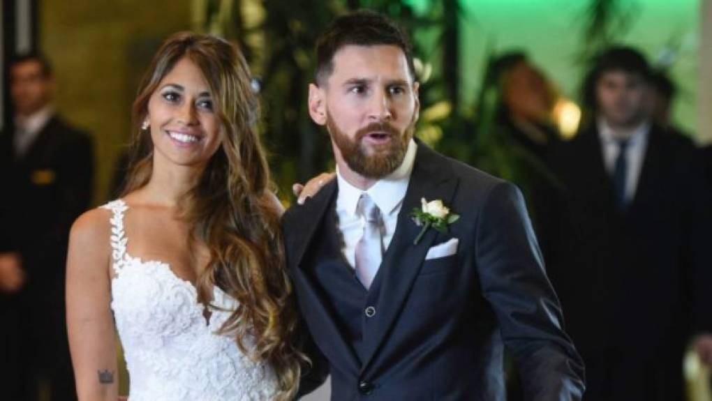 Antonella es la esposa de Messi, la chica argentina ha tenido que batallar por todas las admiradas del crack.