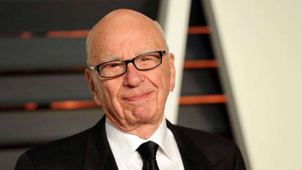 - Rupert Murdoch y lo que piensa de Trump -<br/><br/>''Que idiota de mierda', exclamó (el magnate de los medios de comunicación Rupert) Murdoch al colgar el teléfono'.