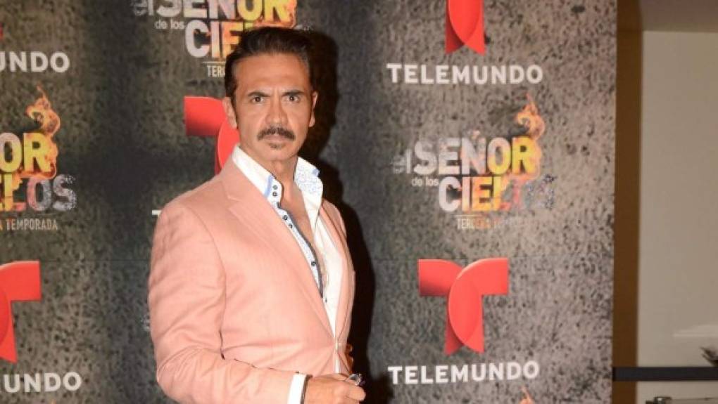 El actor mexicano Tomás Goros se encuentra hospitalizado en la Ciudad de México, tras dar positivo al covid-19.