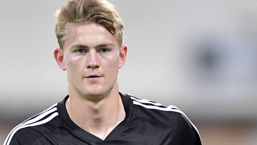 Matthijs de Ligt: (Defensor holandés que juega en la Juventus, tuvo una gran campaña anteriormente con el Ajax)<br/>