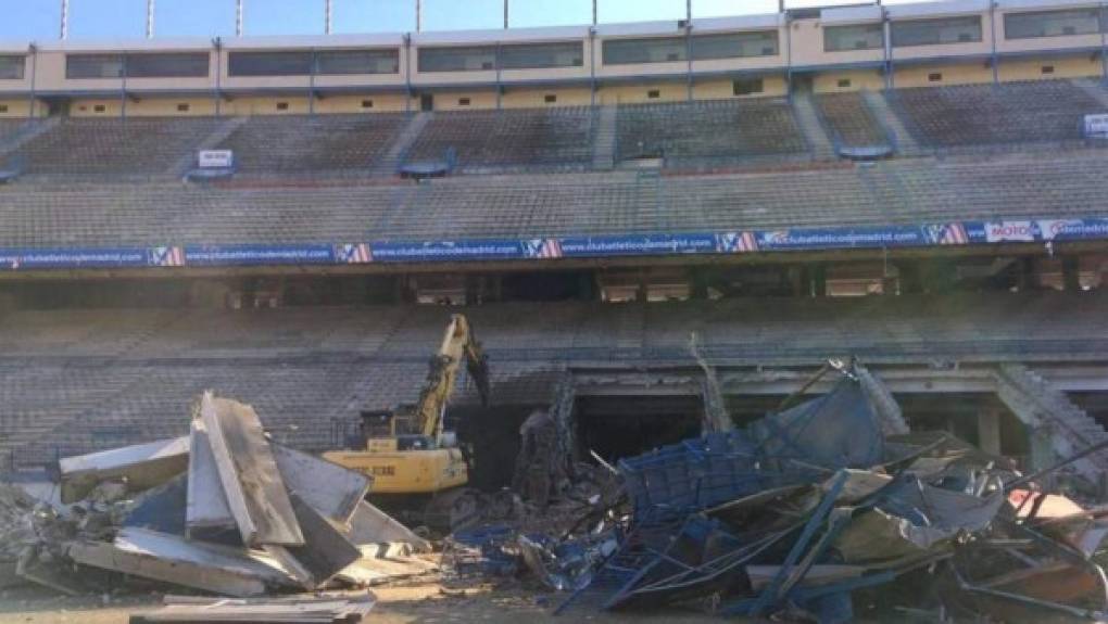 Por donde antes corría la pelota, ahora hay coches sobre asfalto