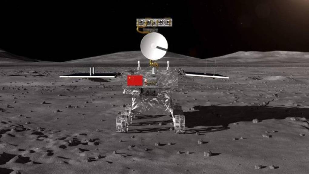 La sonda echó a rodar el vehículo explorador que acompaña al módulo lunar y que tiene programados varios experimentos, además de llevar a cabo labores de reconocimiento y análisis de terreno.