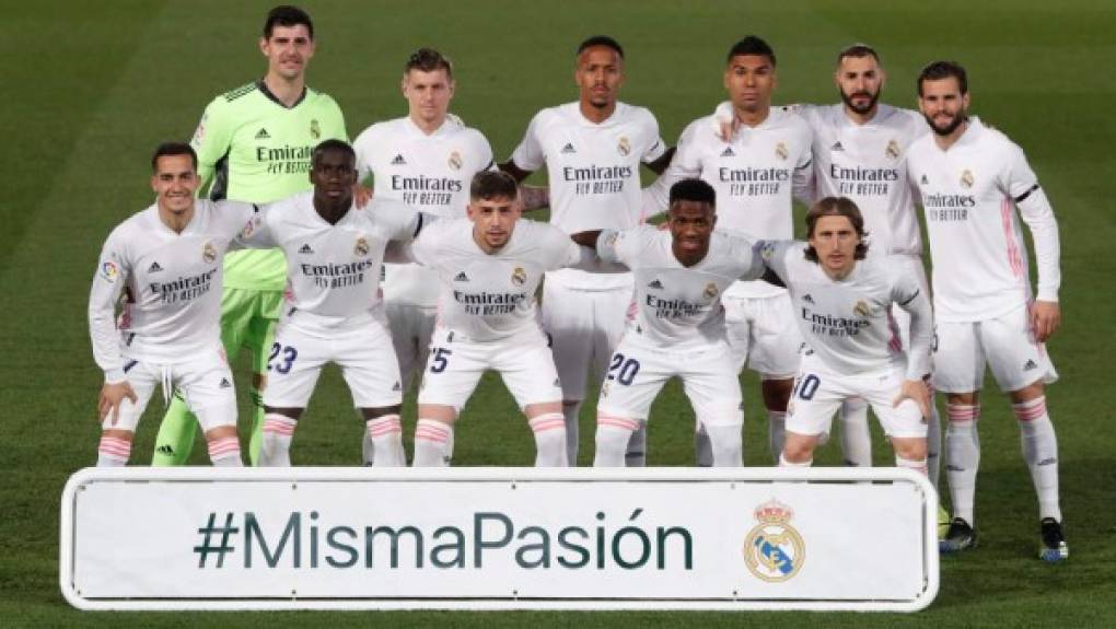 El 11 titular del Real Madrid para enfrentar al Barcelona.