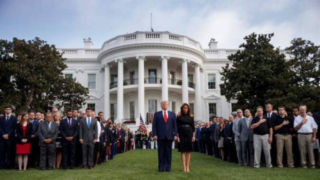 Trump y Melania tienen previsto reunirse con algunos familiares de las víctimas de los ataques como parte de su agenda para este miércoles.