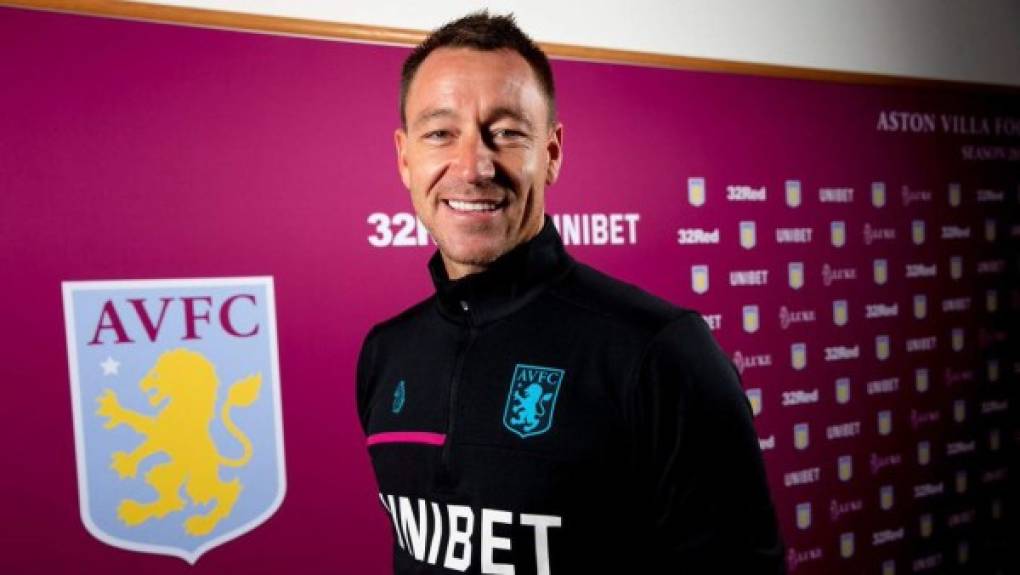 El Aston Villa confirmó la renovación del exdefensa del Chelsea John Terry como asistente técnico.