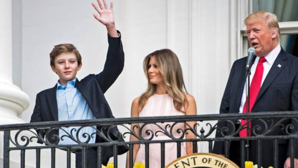 Barron Trump: El hijo del presidente de EEUU ya es un apuesto adolescente