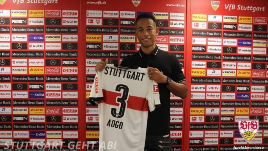 El Stuttgart se ha hecho con los servicios del lateral izquierdo Dennis Aogo, de 30 años, que había quedado libre tras terminar su vinculaciónfe con el Schalke 04.