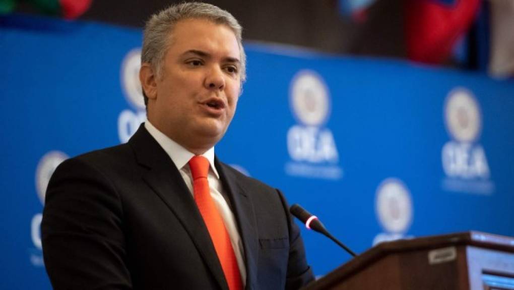 El presidente de Colombia, Iván Duque, ocupa la octava posición en el ránking de los mandatarios mejor evaluados de América.